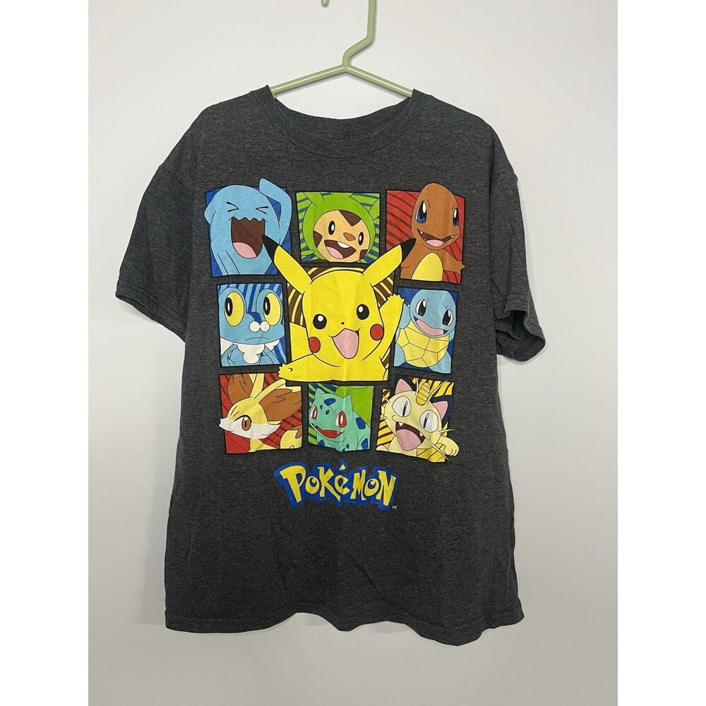 Youth Pokemon T-Shirt Unisex Gray Size Small Pikachu Charmander Bulbasaur